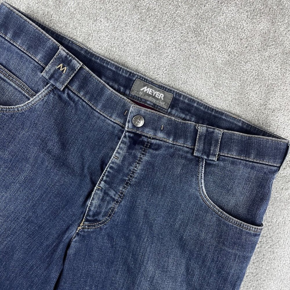 Meyer Jeans Men's Size 35x30 Relaxed Bootcut Dark Wash Denim European